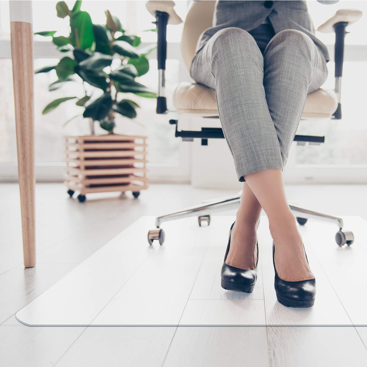 Floordirekt PRO - Office Chair Mat - transparent floor protection mat for hard floors - floor mat, floor protection, underlay mat (114 x 130 cm)