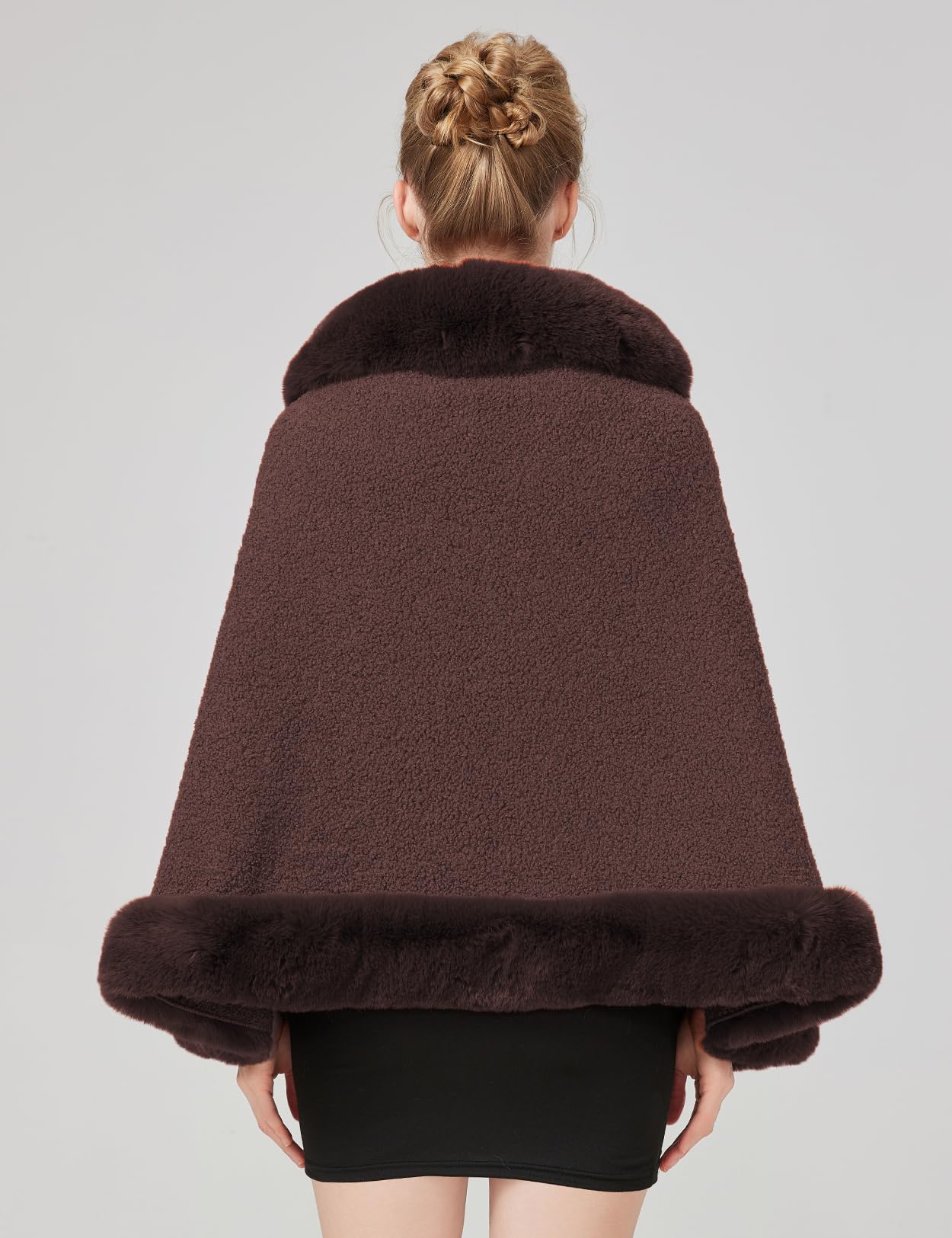 BEAUTELICATE Women's Faux Fur Shawl Bridal Jacket Bolero Winter Wedding Wrap Coat for Wedding Evening Dress 20s Costume (Brown, One Size)