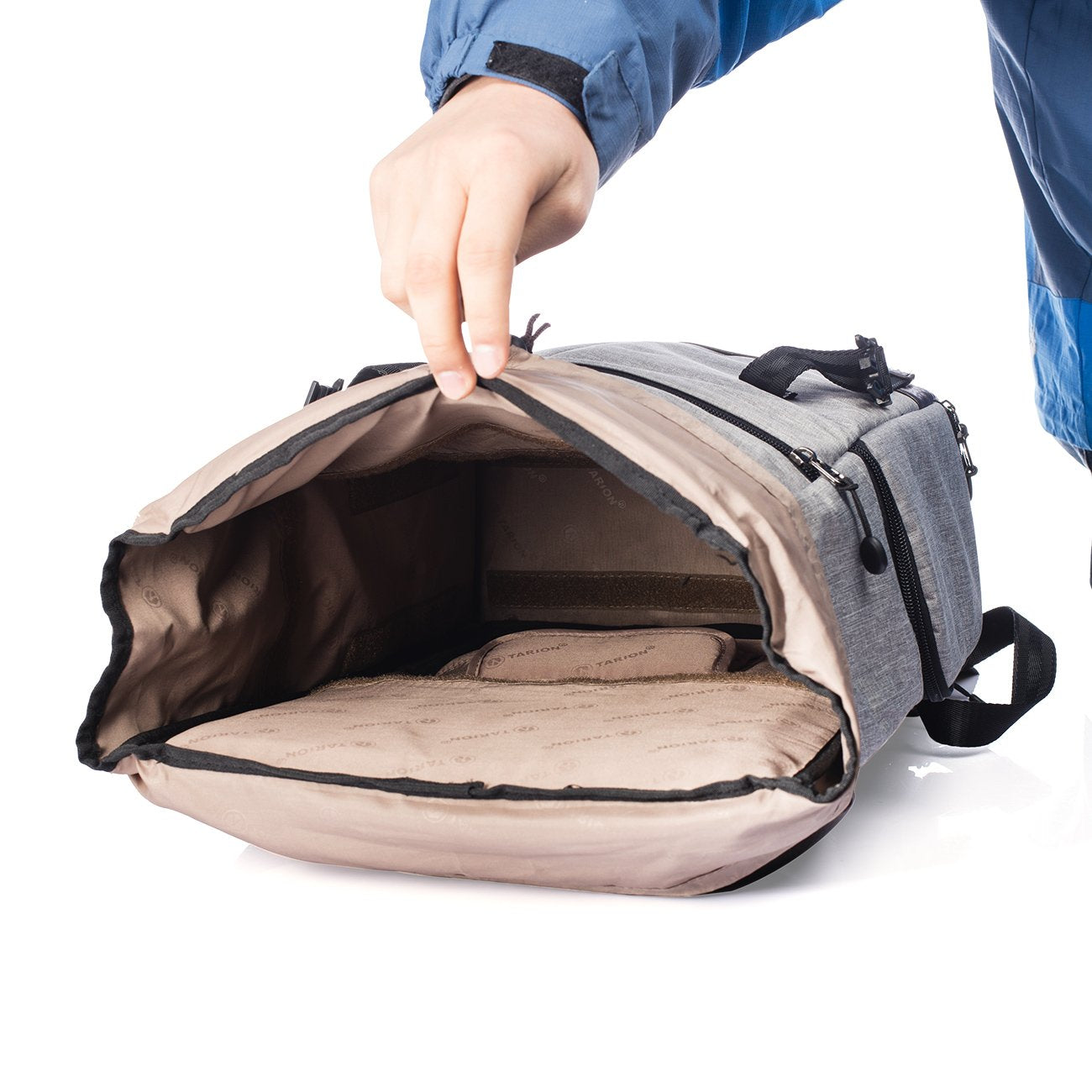 TARION camera backpack waterproof DSLR camera bag Certified protection class: IPX5 Waterproof camera backpack with rain cover for women and men.