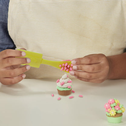 Play-Doh Kitchen Creations Kitchen Machine and Cookie Party Playset for kids aged 3 and up, comes with 15 cans.