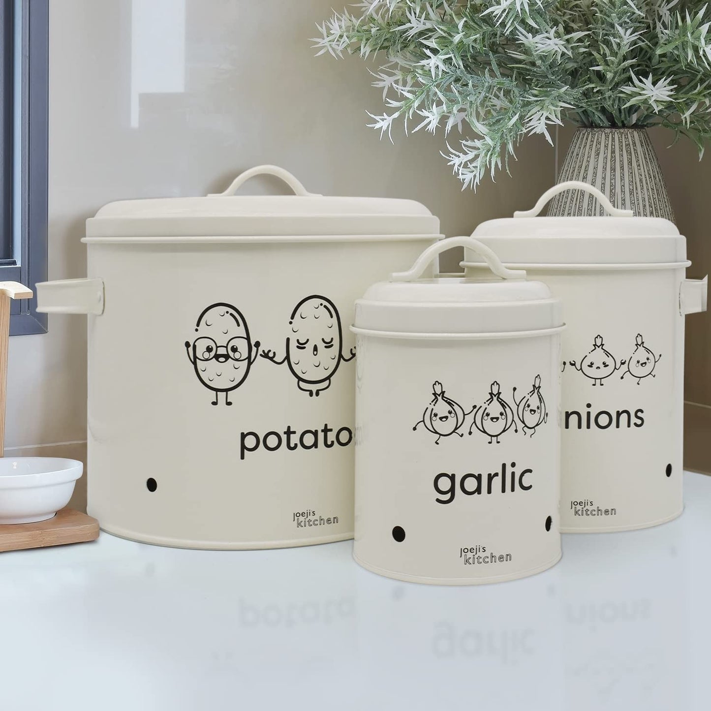Joeji's Kitchen potato storage box set of 3 metal potato onion garlic storage with lid featuring 360° air circulation to keep vegetables fresh longer Vegetable storage - Cream