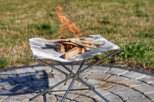 CampFire Mobile Fire Pit Fire Peter 41 x 41 x 32 cm I Stainless Steel Fire Bowl I Design Fire Basket I The ideal companion for camping and hiking as well as outdoor and garden.