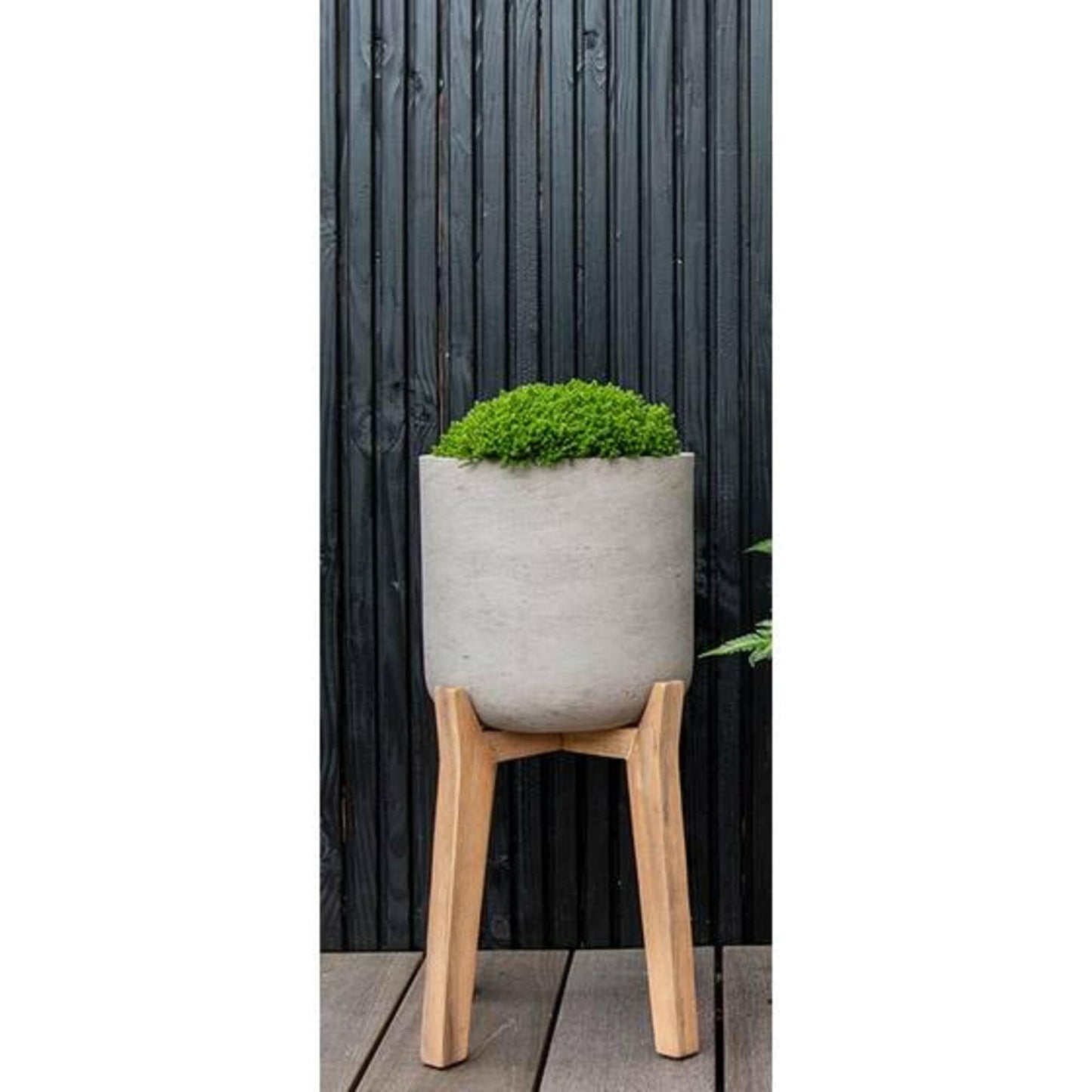 Finestgreen Charlie feet high | Handcrafted plant container on wooden legs (XL Ø:40 H:67 cm, Grey) | Pottery Pots