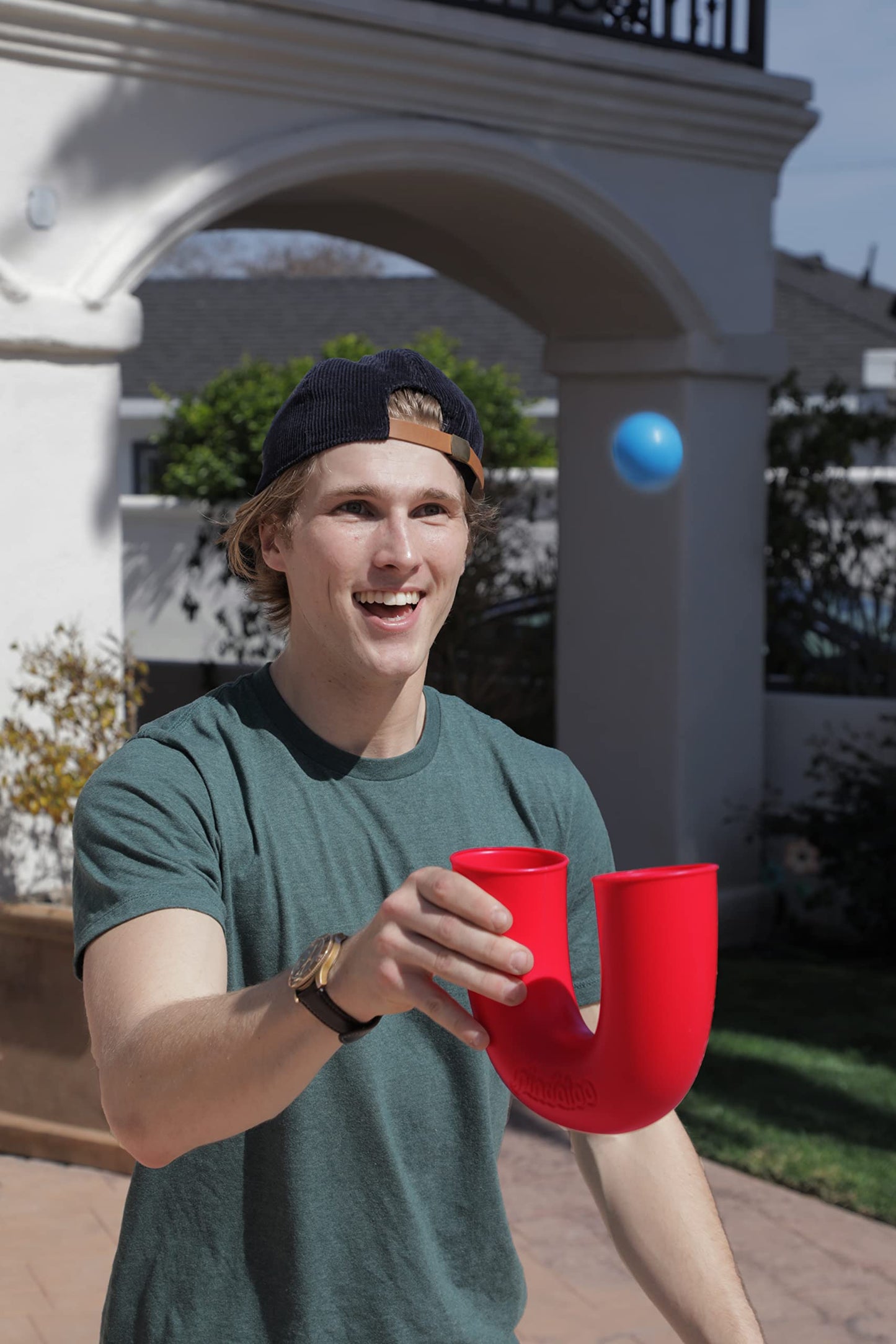 Pindaloo juggling toy | Exciting new game for kids, teens, and adults - play inside and outside | Develop motor skills (red)