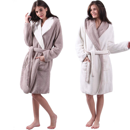 HOMELEVEL Sherpa Reversible Bathrobe in Sheepskin Look for men and women with hood, morning gown, housecoat