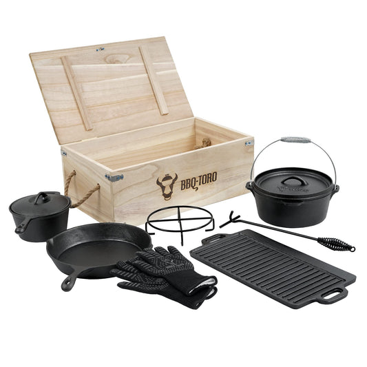 BBQ-Toro 8-piece Dutch Oven Set in wooden box | Cast iron, pre-seasoned | Accessory set includes Dutch oven, wooden box, grill plate, saucepan, frying pan, trivet, lid lifter