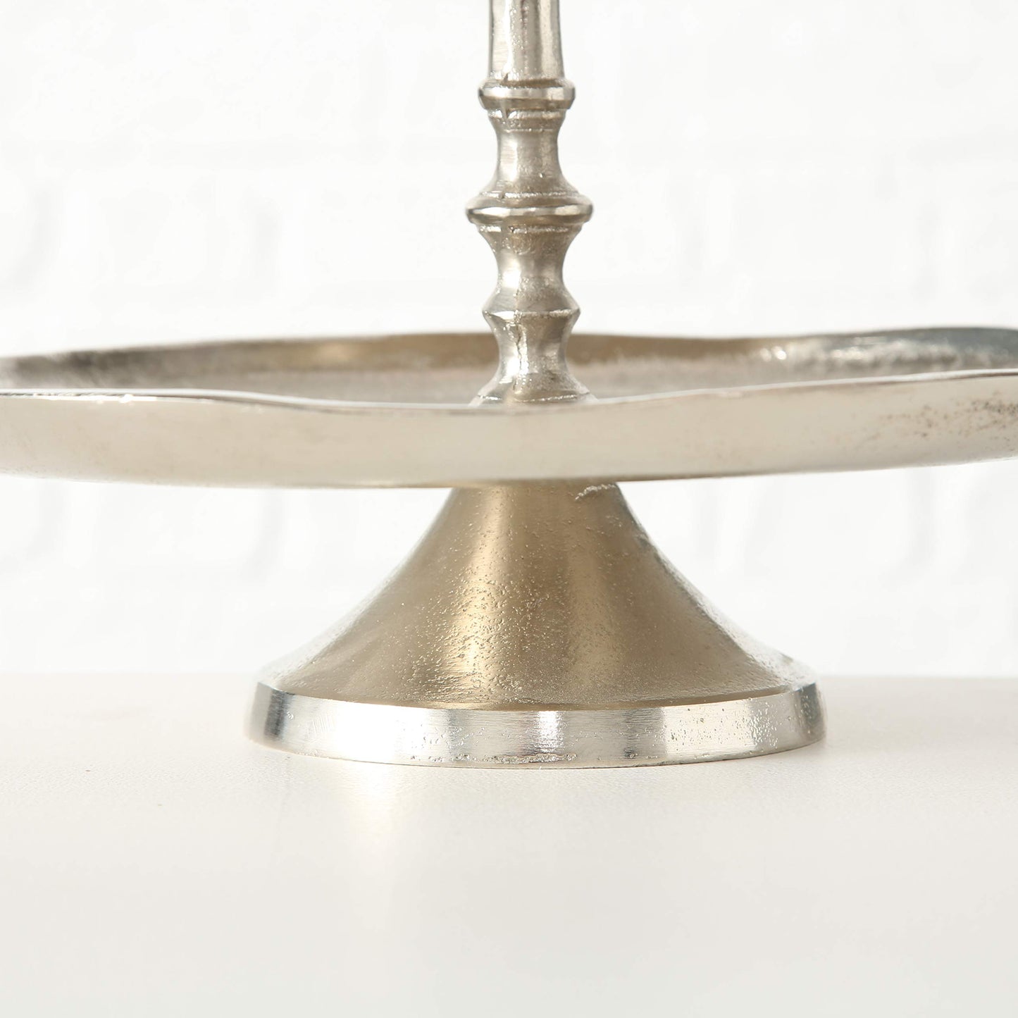 WHOLE HOUSE WORLDS Boltze Deco-Shelf Flaire Silver Aluminum h48 C Alu