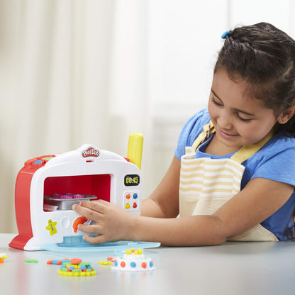 Hasbro Play-Doh - Magical Oven Playset, for imaginative and creative play. Suitable for children aged 3 and up.