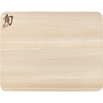 KAI Shun Hinoki Cutting Board, Size S - Japanese Cypress - Dimension 27.5 x 21.5 x 1 cm Cutting surface Wooden board for cutting.
