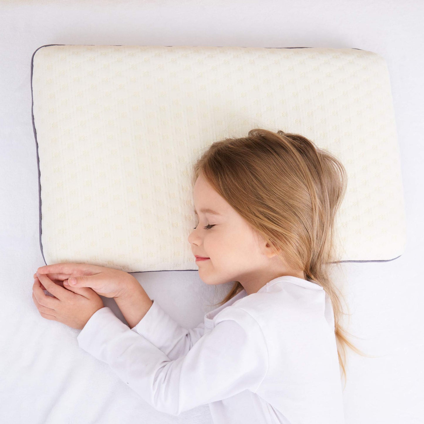 Children's memory foam pillow Hypoallergenic pillow for kids Flat children's pillow 3-10 years old