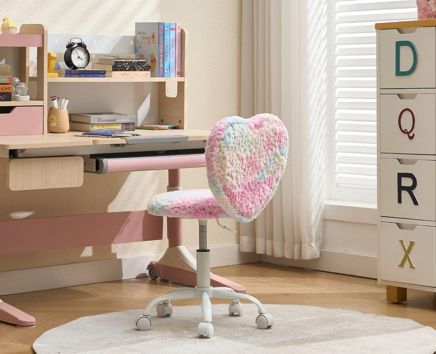 Chairus kids' desk chair made of faux fur. Adjustable height swivel chair without armrests. Study chair computer chair with heart-shaped backrest (Colourful)