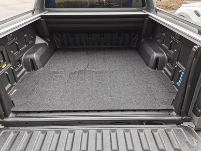 Aruma® anti-slip mat for Ford Ranger Pickup Raptor/WILDTRAK DOKA New Generation. Compatible with original load bed tub, straight cut up to the cab from 01/2023.