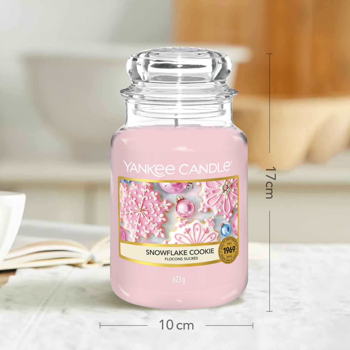 Yankee Candle jar candle (large) | Snowflake Cookie scent | Burns up to 150 hours
