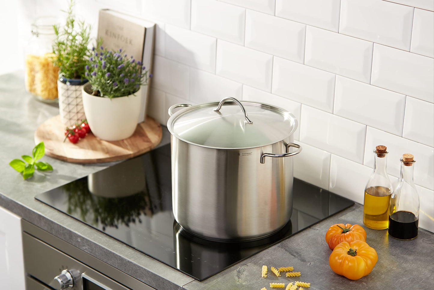 WMF Vegetable Soup Pot Induction 28cm, Metal Lid with Steam Vent, Large Cooking Pot 14L, Cromargan Stainless Steel Brushed, Large Uncoated Pot, Oven safe.