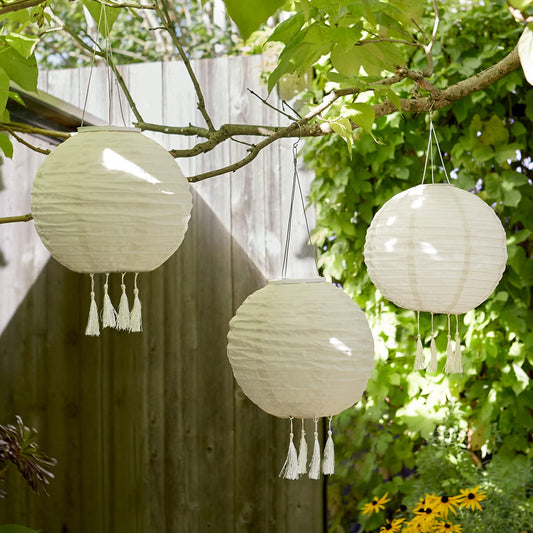 Lights4fun 3 pack Lucena cream-colored solar lanterns outdoor solar lights for decoration garden balcony garden light summer party lighting solar lights hanging lanterns 35 cm weatherproof