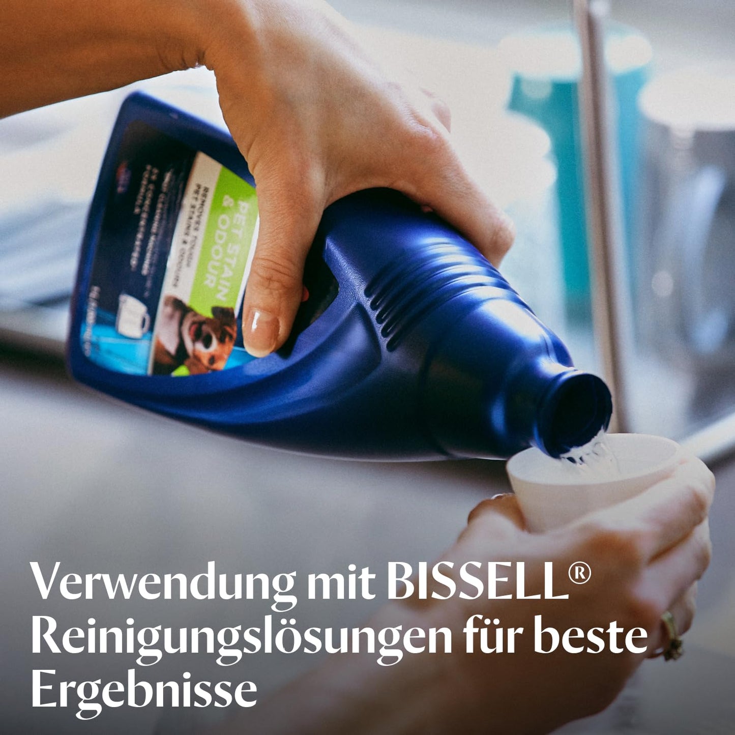 BISSELL SpotClean Pet Pro, upholstery cleaner machine, carpet cleaner for dirt spots, wet vacuum for pet owners, powerful 750W motor, 15585