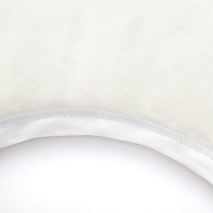 COM-FOUR® White Premium Christmas Tree Skirt to protect against pine needles - round tree skirt for the Christmas tree - base in Christmas design for gifts and decorations.