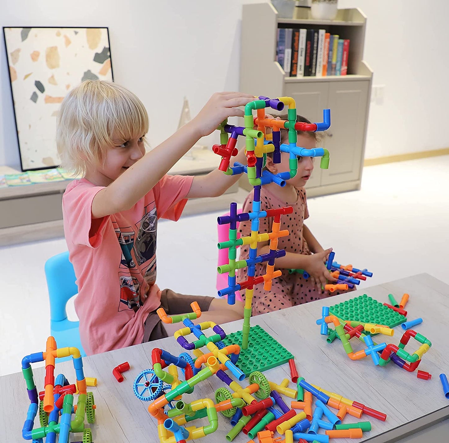 Burgkidz Pipe Tube Toys, 188 pieces of classic building blocks assembly toy with wheels and baseplate for kids. Perfect gift for boys and girls for creative learning education.