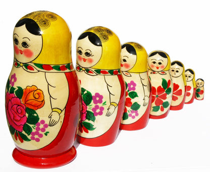 Semenovskaya painting Matryoshka dolls Babushka Russian Matryoshka original nesting doll wooden doll collector's items yellow scarf 7 dolls 16cm
