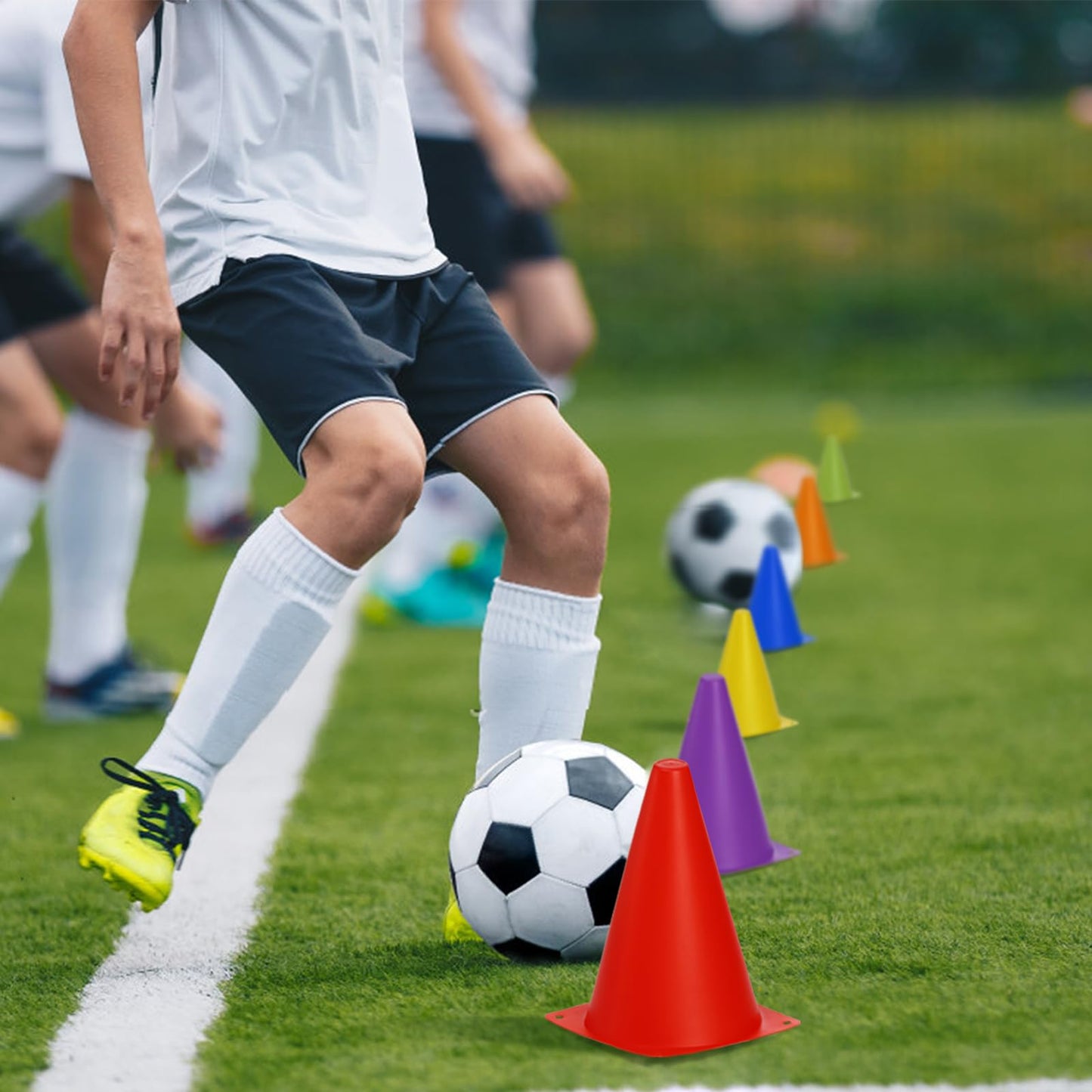 Tebery 30pcs Cones Set Durable Cones Soccer Training Aids Multifunctional Cones for Kids, Soccer, Sports, Equestrian & Dog Training