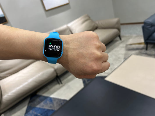 E-vibra waterproof vibrating alarm clock. Rechargeable with 15 alarm reminders. Potty training watch with lock screen (Blue square)