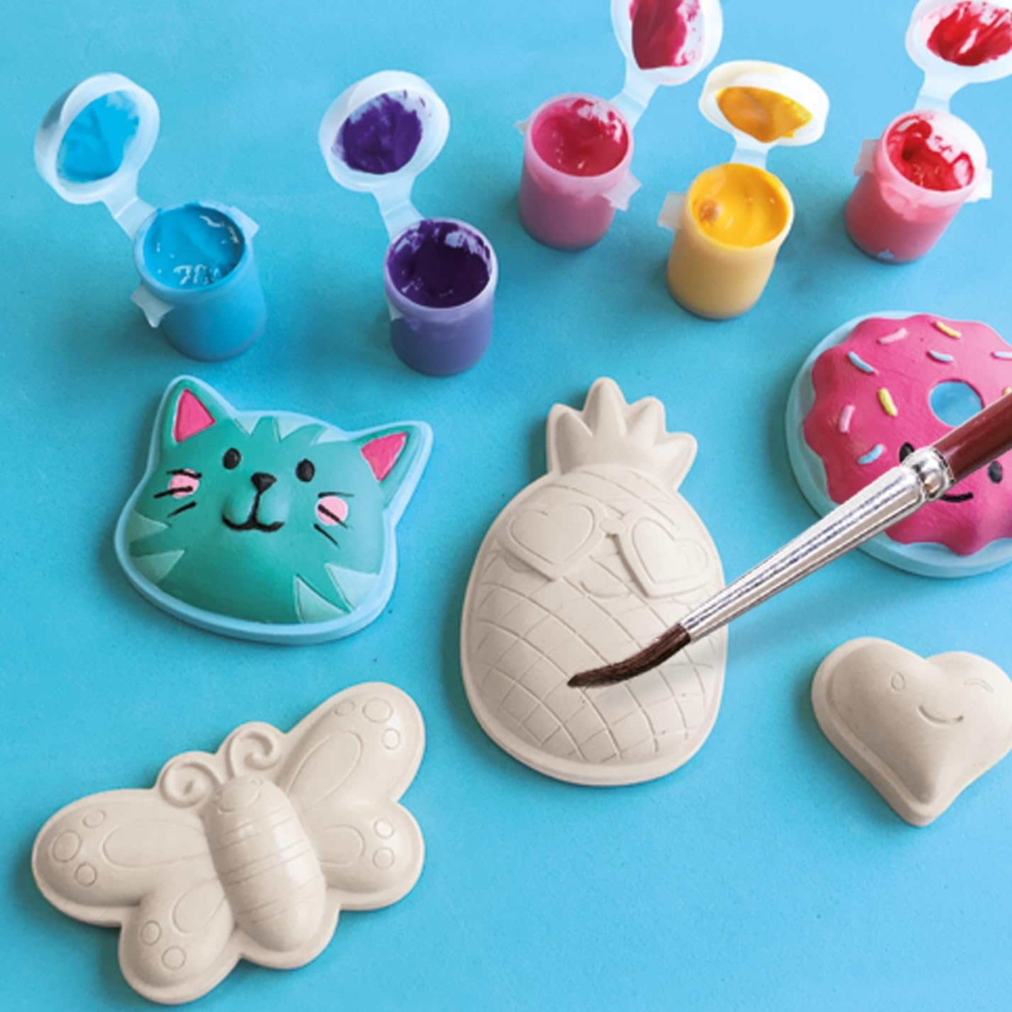 SES Creative Plaster Casting Value Pack - Happy figures and fantasy horses.