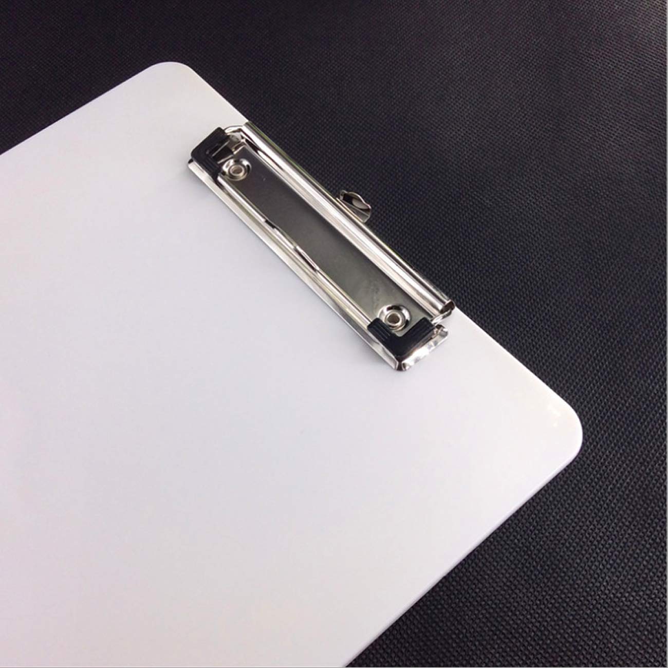 A4 clipboard with rubber-coated metal clamp, A4 writing board with hanging hole, pad holder clipboard - plastic base - writing pad set with 6 colors - TKD8022