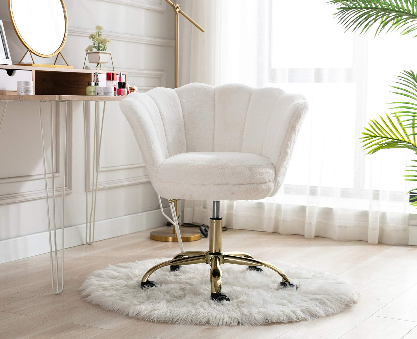 Wahson office chair made of faux fur swivel chair with wheels computer chair height adjustable, desk chair for bedroom/vanity, White
