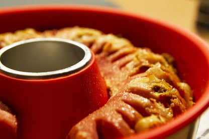 Omnia Camping Oven & Silicone Baking Form Classic (Red)