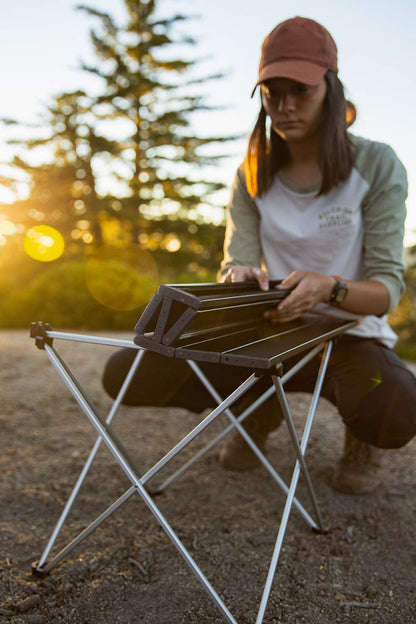 Sportneer Camping Table, Folding Camping Table, Aluminium Camping Table Lightweight with Bag, Easy to Carry, Foldable Table Perfect for Picnic Cooking Garden Hiking Travel, Black, M
