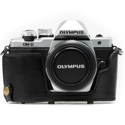 MegaGear MG367 Olympus OM-D E-M10 Mark II, E-M10 (14-42mm) Ever Ready Leather Camera Case with Strap - Black