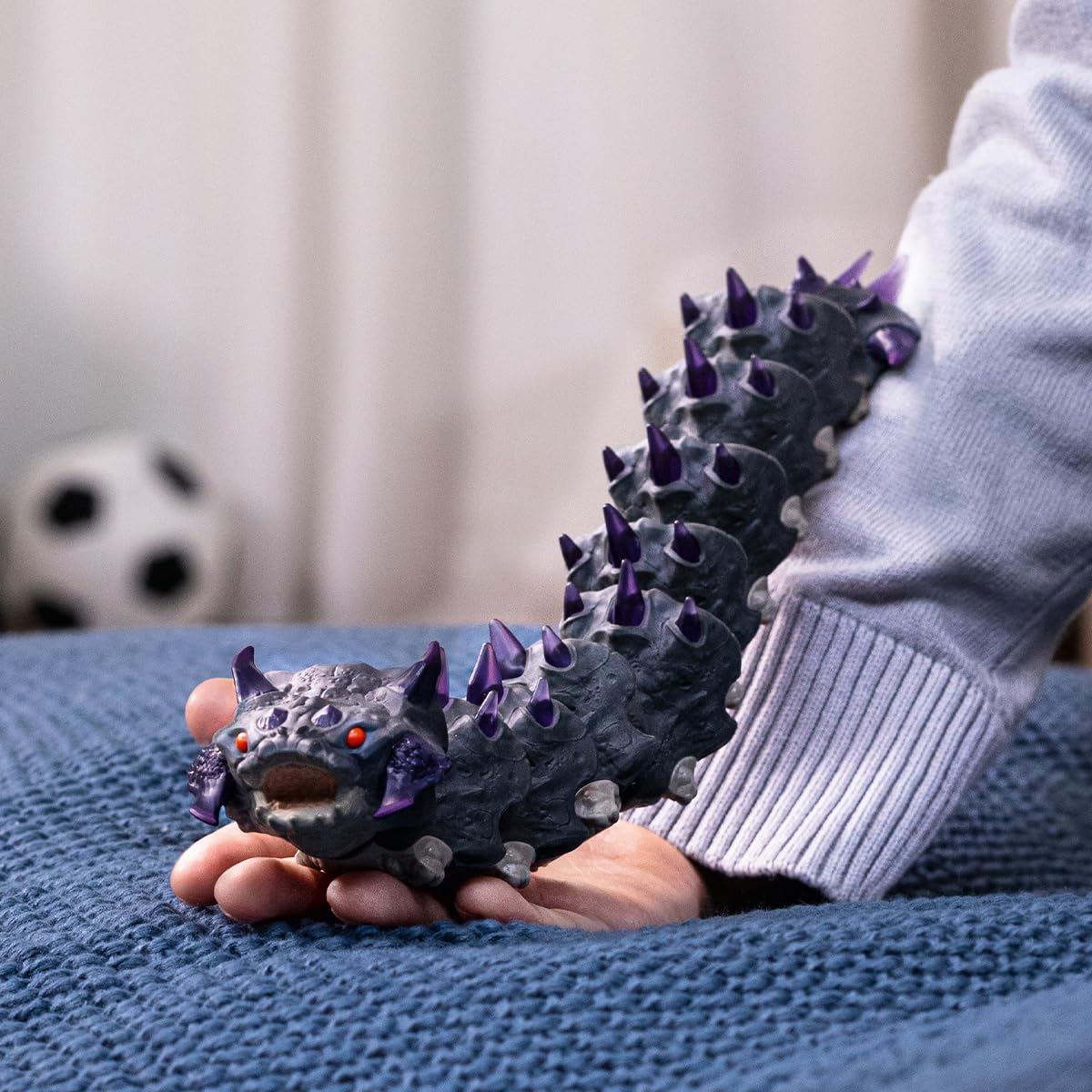 SCHLEICH ELDRADOR Creatures | Shadow Dragon 70830 | ELDRADOR Monster figurine with movable body | great gift for girls and boys | toy for ages 7+ | 5 x 26 x 4 cm