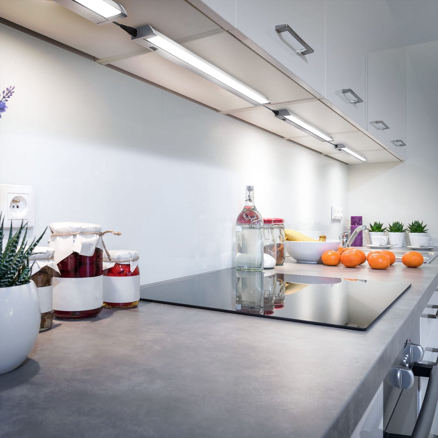 B.K.Licht - LED strip with on-off switch, neutral white light color, swiveling, under cabinet light kitchen, LED light strip kitchen, cabinet lighting, kitchen lamp, 54.7x6.1x2.4 cm, titanium-colored.