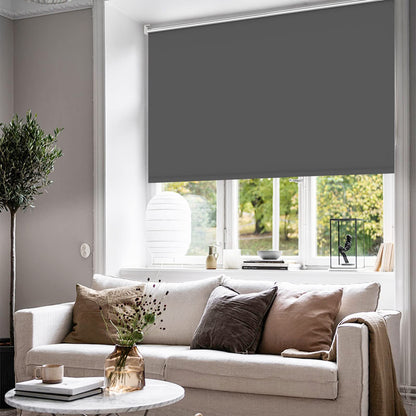 Blackout roller blind without drilling, for windows 47" x 78" (fabric width 45") in dark gray. Thermal roller blind with clamp fixing, side pull roller blind for privacy and sun protection. Wall mountable.