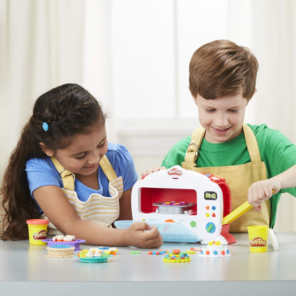 Hasbro Play-Doh - Magical Oven Playset, for imaginative and creative play. Suitable for children aged 3 and up.