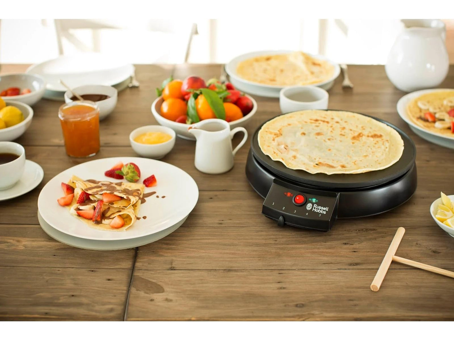 Russell Hobbs 20920-56 Crepe Maker, Fiesta Electric Grill (for crepes, pancakes, galettes, burritos, tacos, 1000 W), Table Grill, Black, Diameter 30 cm.