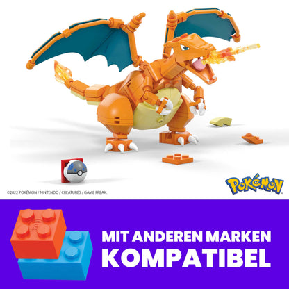 Mega Charizard Pokémon figure with 223 pieces to build, featuring movable wings and a Pokéball pen. Suitable for ages 6 and up. GWY77.