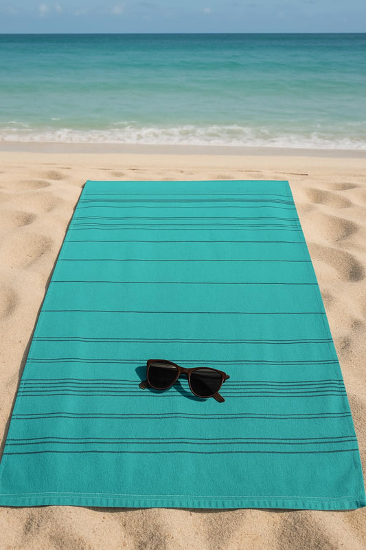 Betz XXL bath towel - large beach towel - sauna towel made of 100% cotton - sun lounger towel - 90x180 cm - Lines - color turquoise