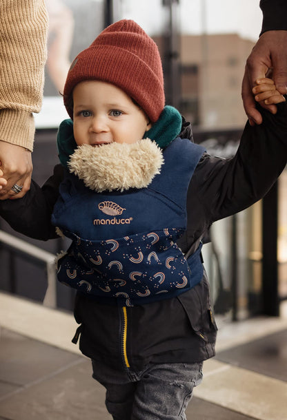 Manduca Doll Carrier - Suitable for toddlers from 18 months - Doll accessory - Doll carrier made of organic cotton for baby dolls and stuffed animals, Rainbow Night