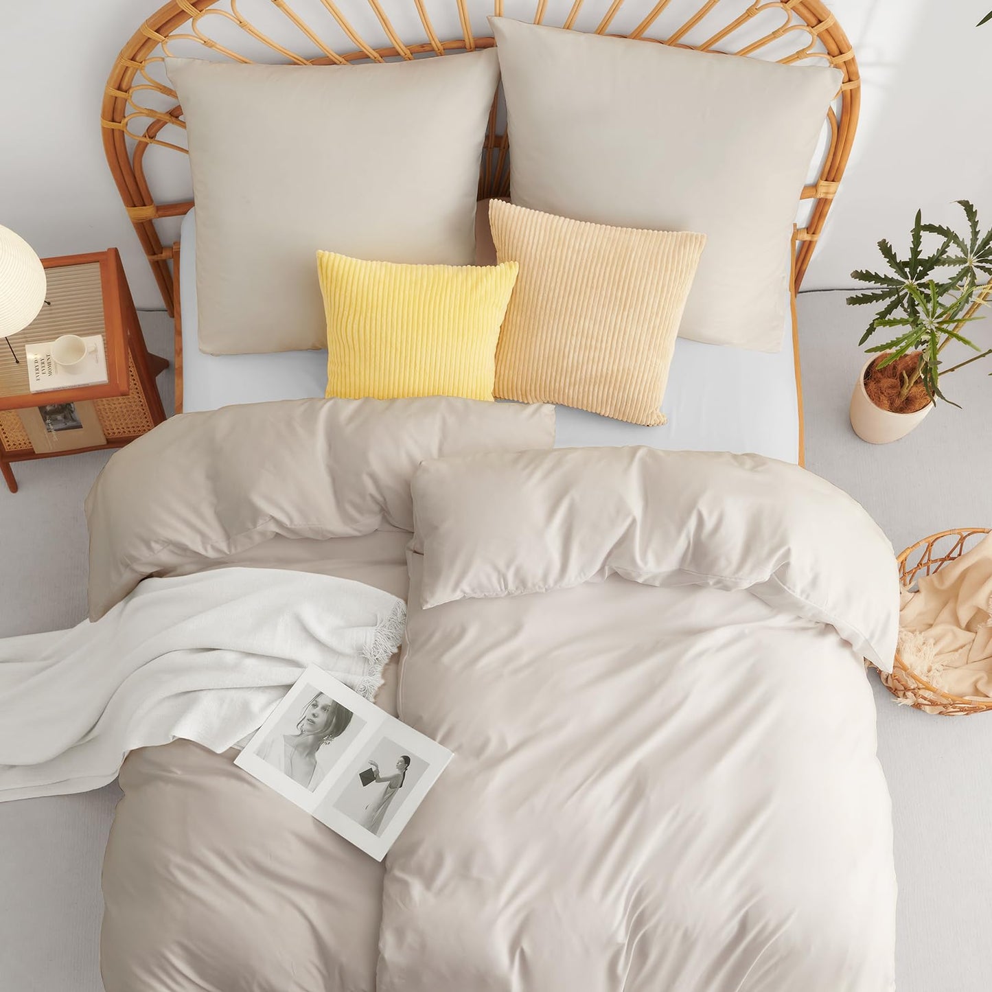WAVVE Bedding 135x200 4-piece Beige - Duvet Covers 135 x 200 2-piece Set with Pillowcases 80x80 cm, Bedding Sets 135x200cm made of Microfiber with Zipper Soft