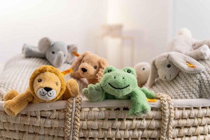 Steiff Liam Lion 20 cm, Soft Cuddly Friends, cuddly toy lion, fluffy stuffed animal for playing & cuddling, made of cuddly soft plush for baby's gentle skin, machine washable