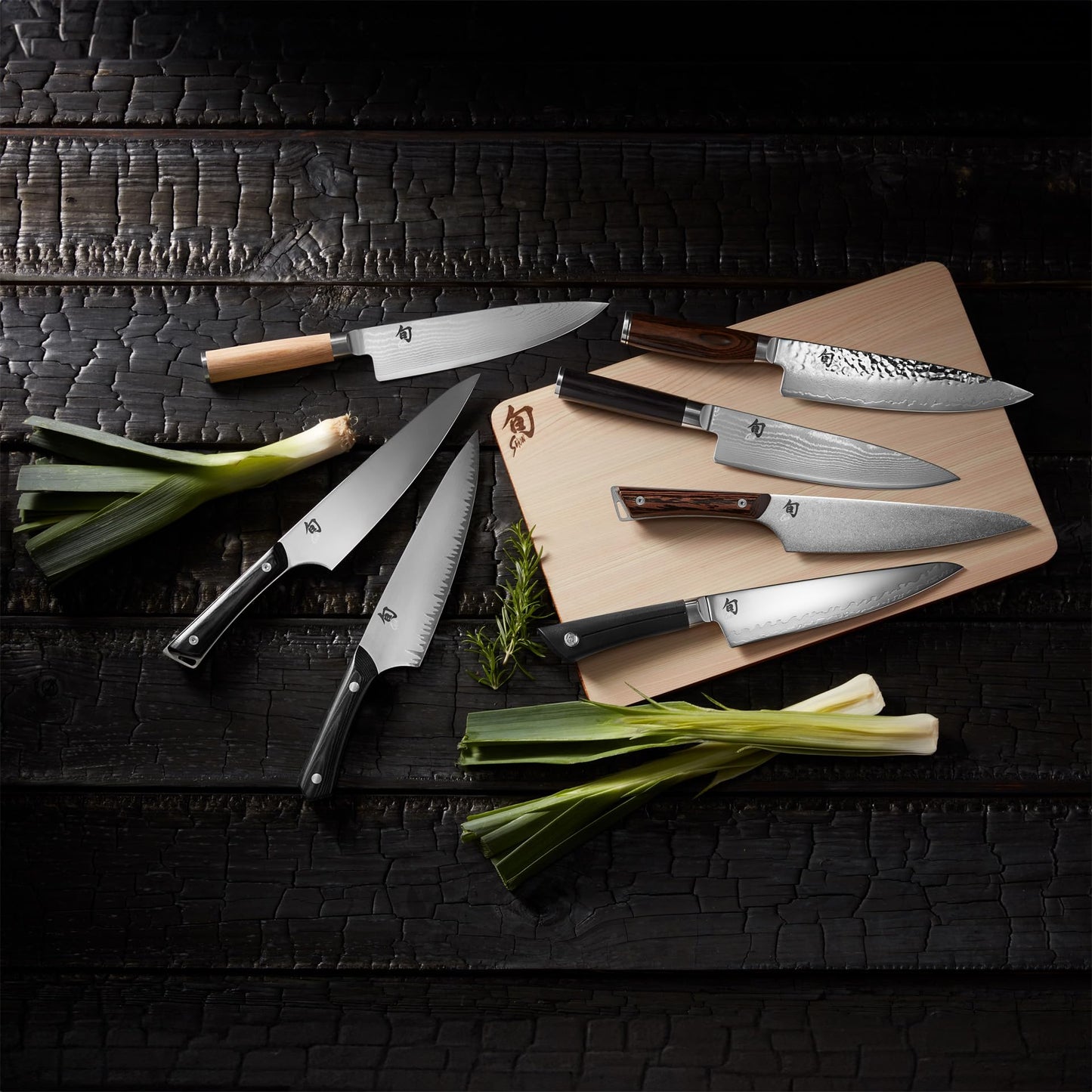 KAI Shun Classic 8-inch Japanese chef's knife - Damascus blade with 32 layers, VG-MAX core, 61 (±1) HRC - Pakka wood handle - Made in Japan - Forge-finished kitchen knife, chef knife, utility knife.