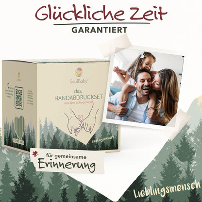 SOULBABY® 3D Handprint Set Family [4 large hands] with gift packaging I Premium Family Casting Set I 100% Black Forest Made I 3D Casting Kit Family with video instructions