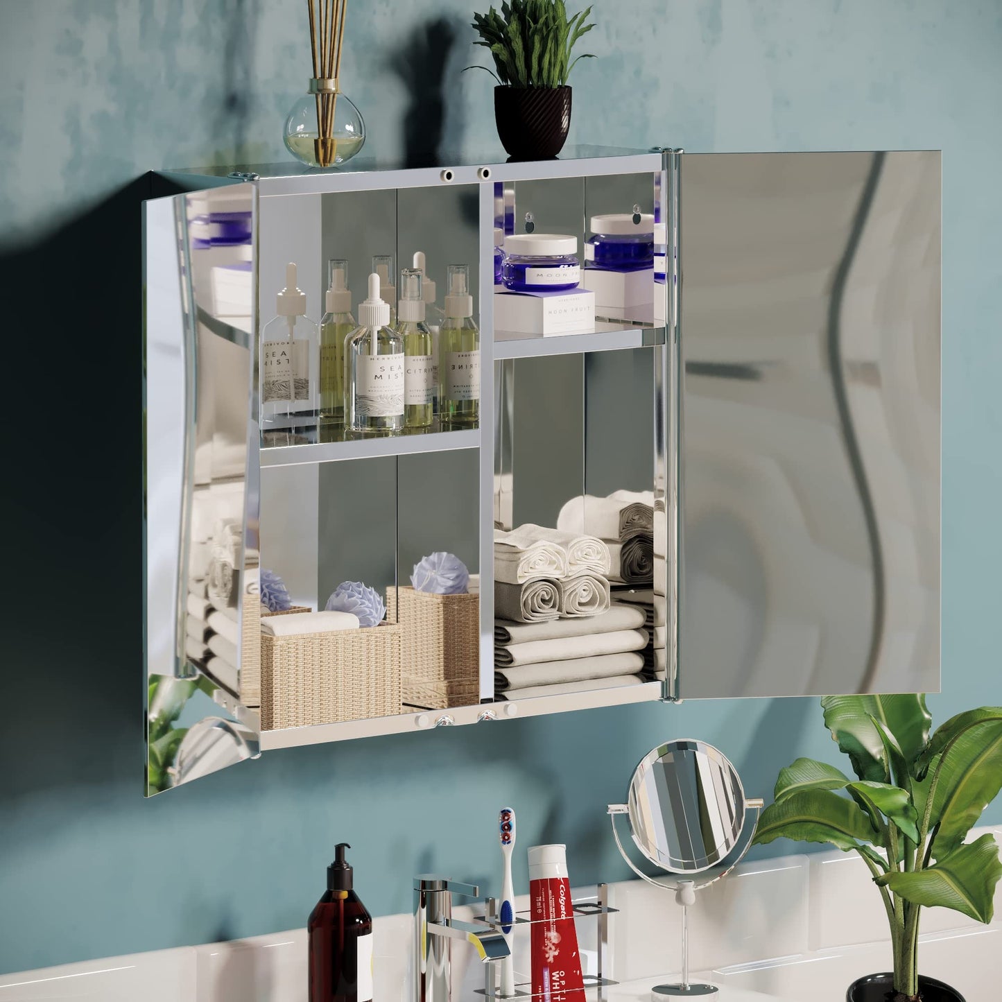 Vida Designs Tiano Bathroom Mirror Cabinet, 2 Doors, Wall Mount, Stainless Steel, Modern Storage Cabinet, Contemporary