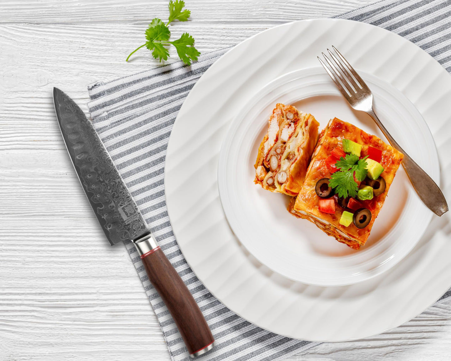 Zayiko Kurumi Premium Santoku knife with 17.5 cm blade made of 67 layers genuine Damascus steel with walnut handle I wooden box I Damascus knife kitchen knife and professional chef knife