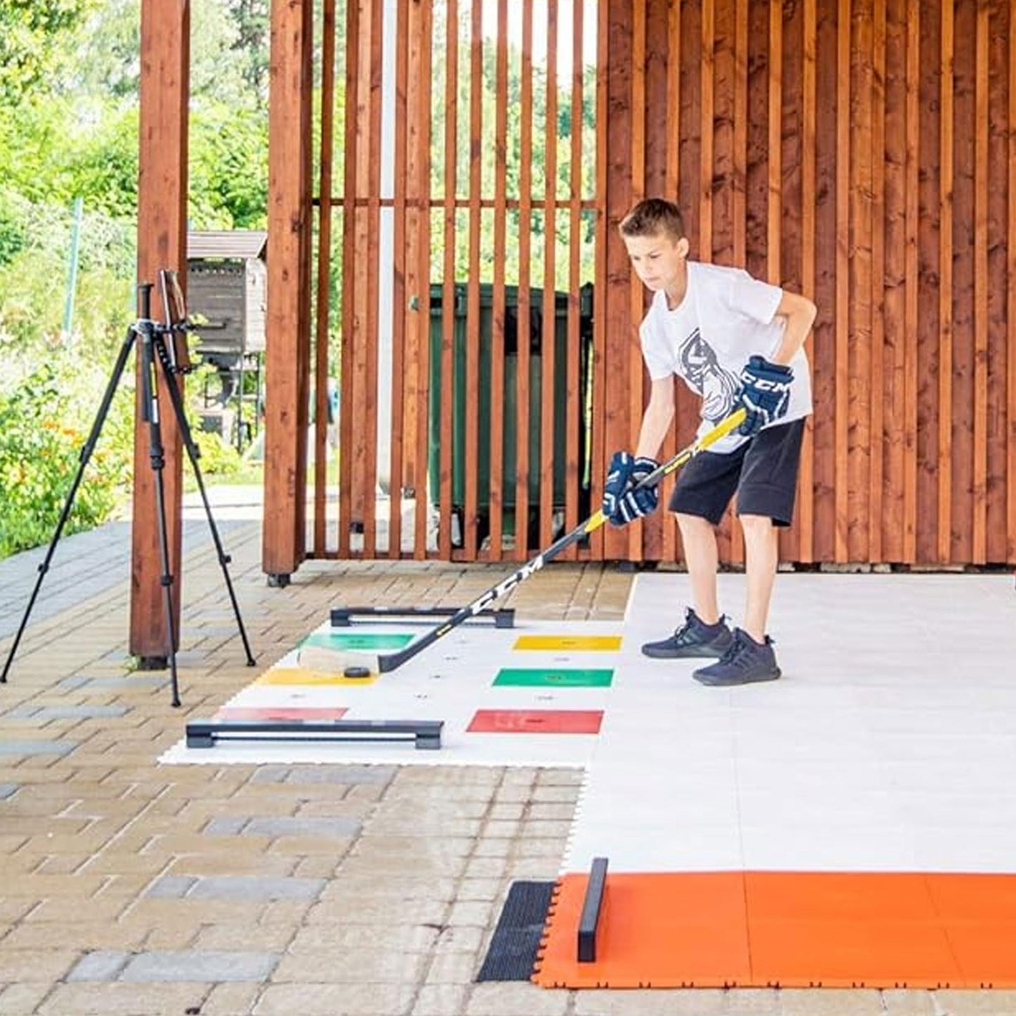 Hockey Revolution My Puzzle Systems - Professional dry-land tile set for stickhandling training.