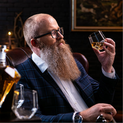 WHISKEY Whiskey Decanter Set - Whiskey Gift Set - Gifts for Men - Men's Gift - Birthday Gift for Man - Diamond Decanter 1000ML, Gift Box, 4 Glasses, 4 Whiskey Stones