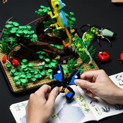 Flower Insect Tank Building Set compatible with Lego for Adults, Creator Construction Kit for Boys and Girls aged 12 and up. Includes 1284 pieces.