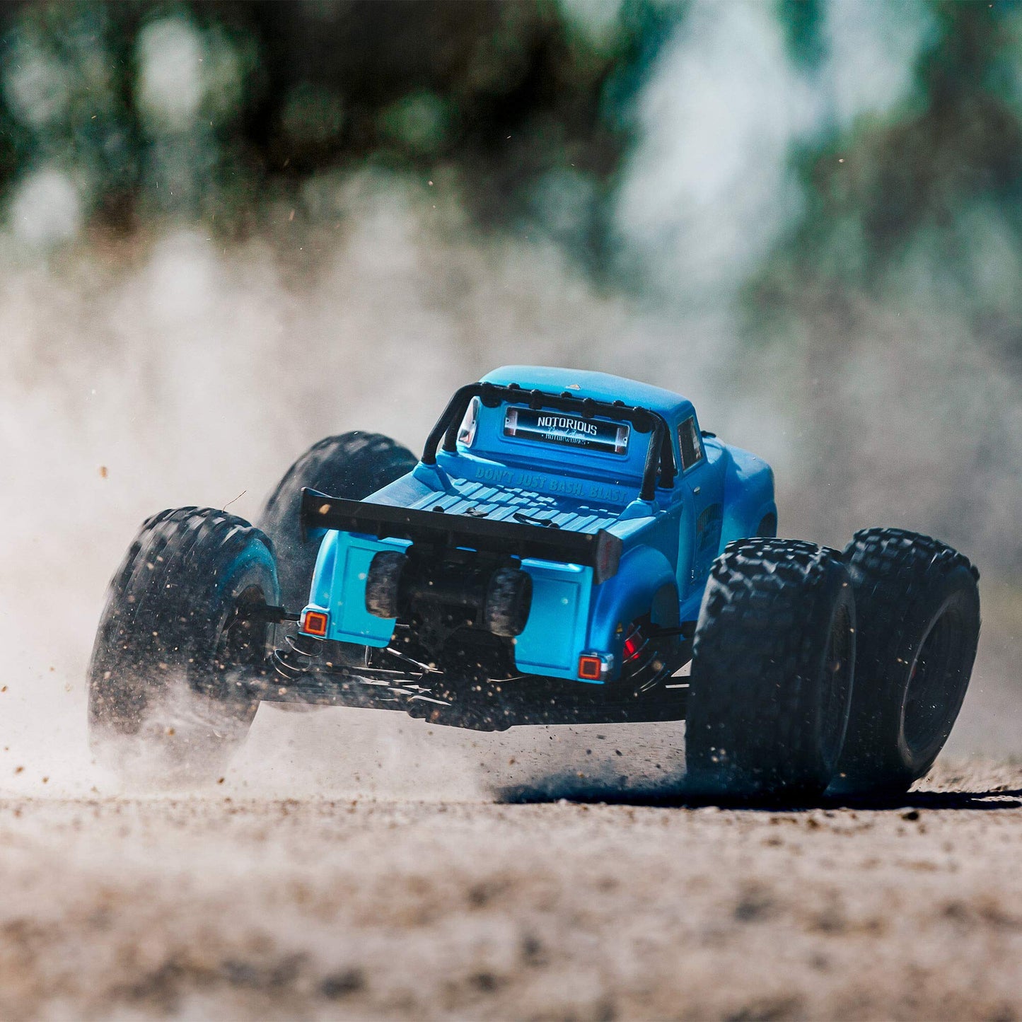 ARRMA 1/8 Notorious 6S V5 4WD BLX Stunt RC Truck with Spektrum Firm RTR (transmitter and receiver included, batteries and charger required), blue, ARA8611V5T2