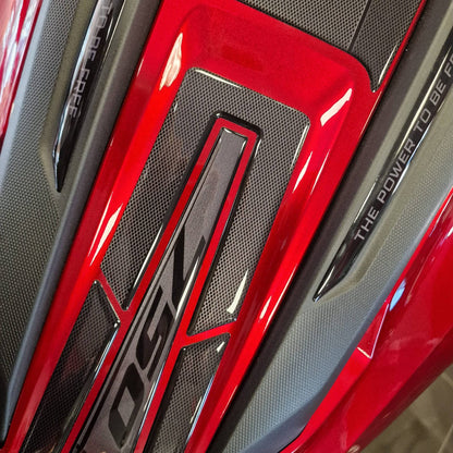Resin Bike Decal for Motorcycle Compatible with Honda NC750X 2021-2025. Tank cover protects against impacts and scratches. 3D resin adhesive stickers made in Italy.